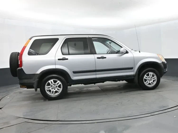 2002 Honda CR-V 2nd Gen - Image 4 of 12