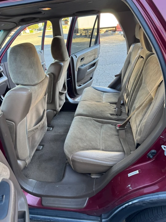 2002 Honda CR-V 2nd Gen - Image 13 of 20