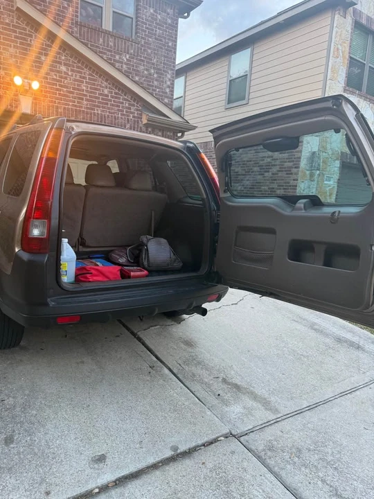 2002 Honda CR-V 2nd Gen - Image 8 of 8
