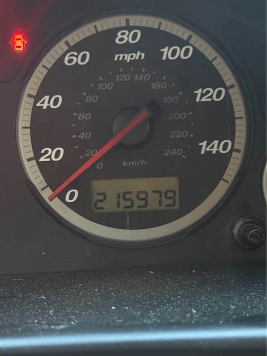 2002 Honda CR-V 2nd Gen - Image 4 of 8