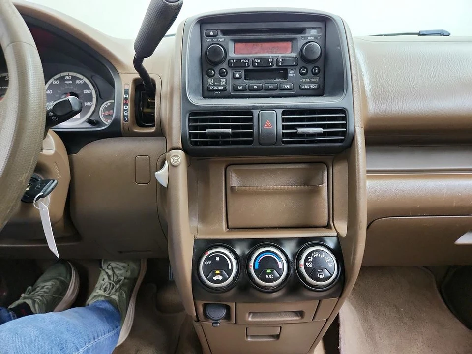 2002 Honda CR-V 2nd Gen - Image 17 of 21