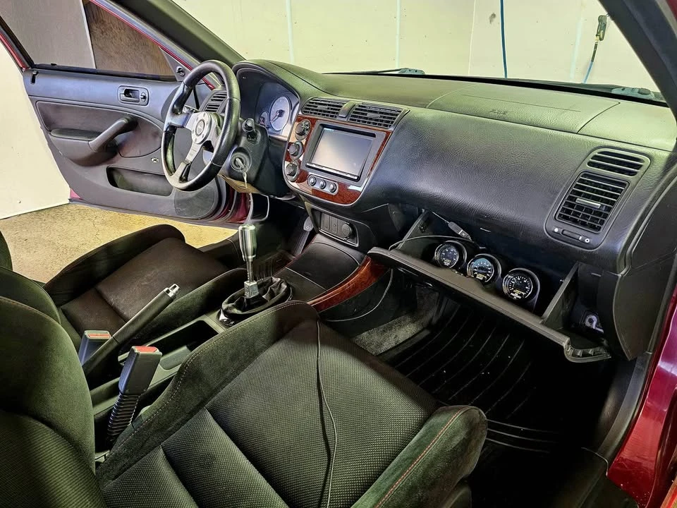 2002 Honda Civic 7th Gen - Image 10 of 14