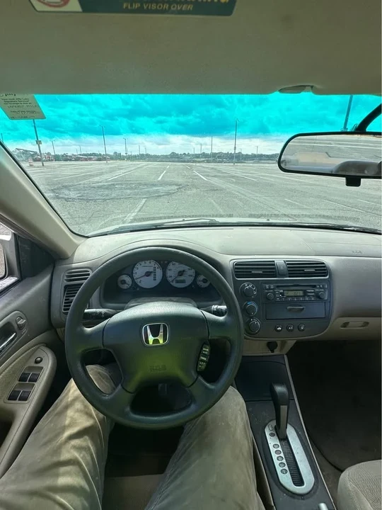 2002 Honda Civic 7th Gen - Image 3 of 6