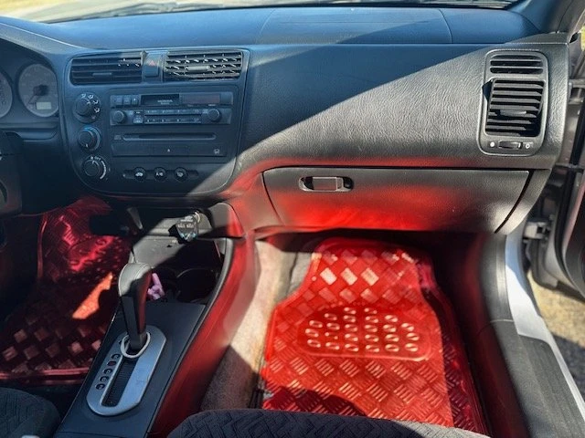 2002 Honda Civic 7th Gen - Image 9 of 13