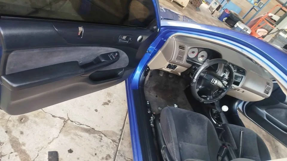 2002 Honda Civic 7th Gen - Image 9 of 12