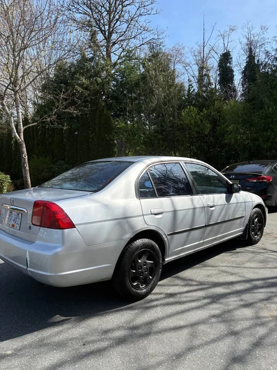 2002 Honda Civic 7th Gen - Image 5 of 9