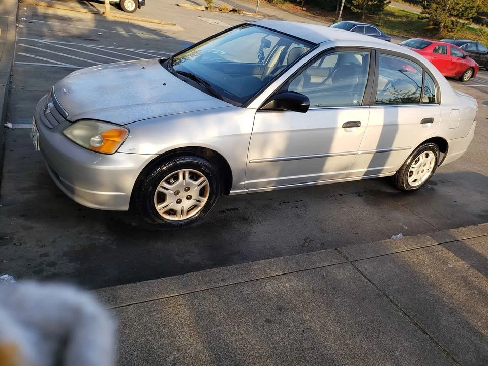 2002 Honda Civic 7th Gen - Image 4 of 9