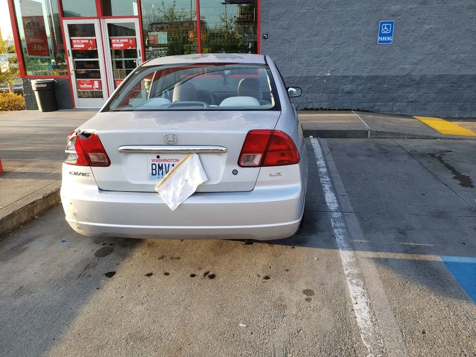 2002 Honda Civic 7th Gen - Image 2 of 9