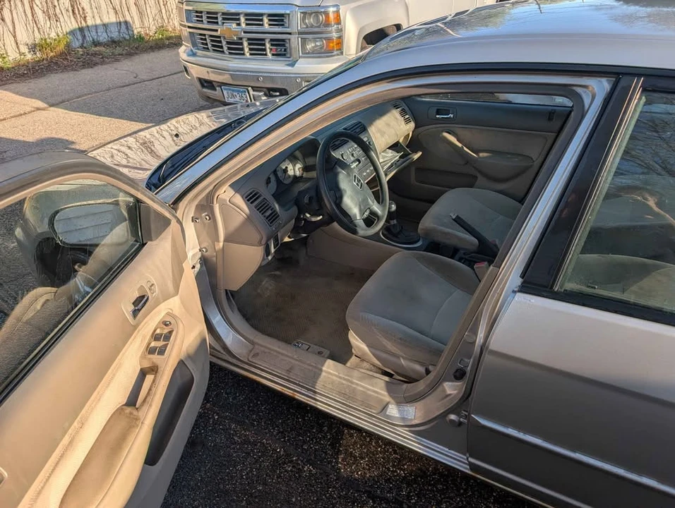 2002 Honda Civic 7th Gen - Image 4 of 5