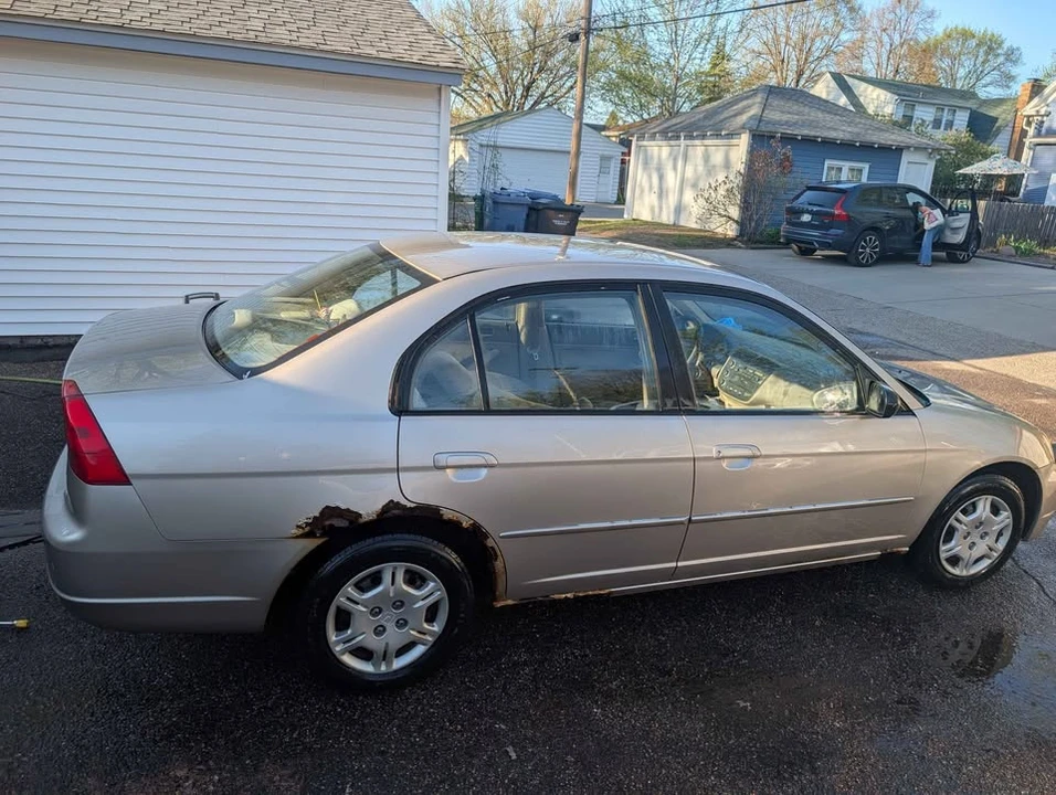 2002 Honda Civic 7th Gen - Image 5 of 5