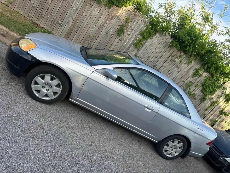 2002 Honda Civic 7th Gen - Image 9 of 13