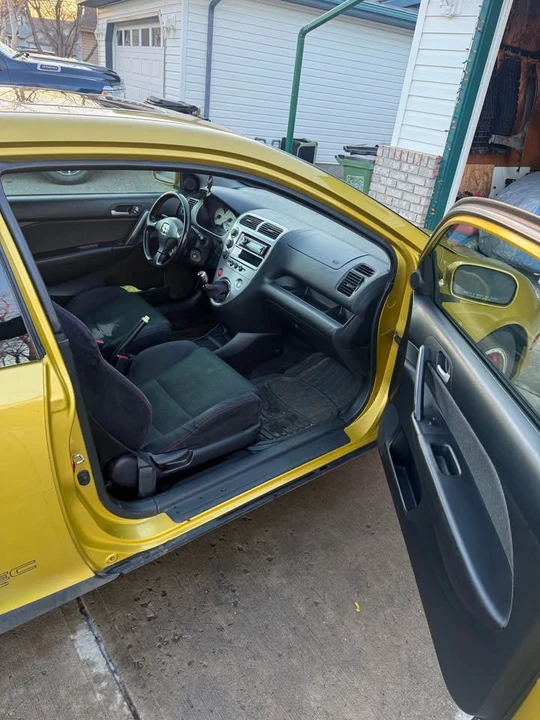 2002 Honda Civic 7th Gen - Image 9 of 13