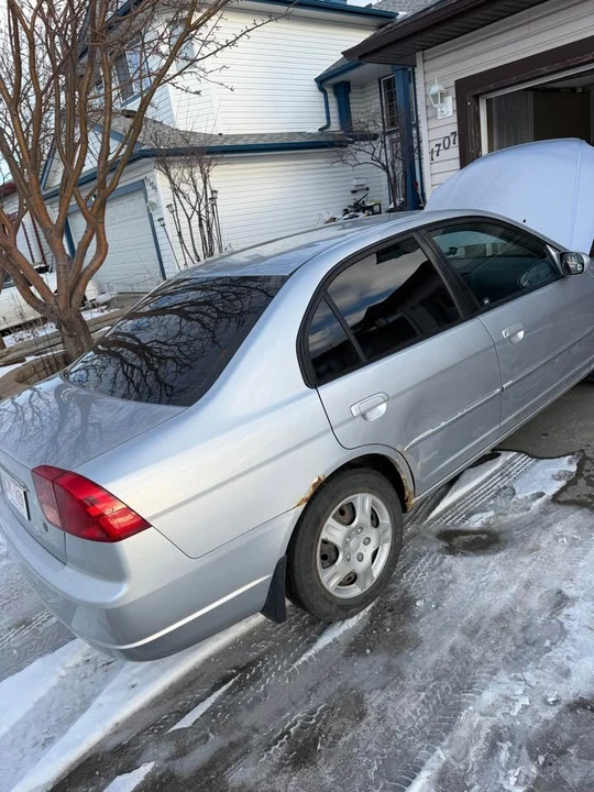 2002 Honda Civic 7th Gen - Image 9 of 11