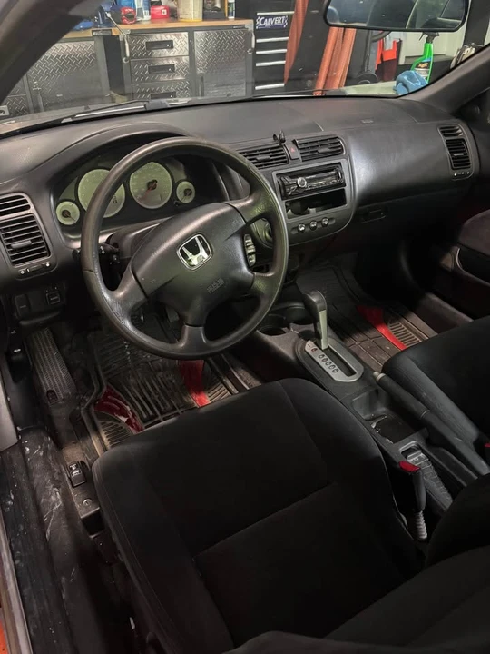 2002 Honda Civic - Image 7 of 9