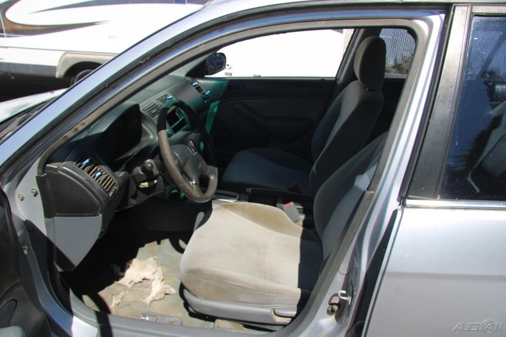 2002 Honda Civic 7th Gen - Image 14 of 21