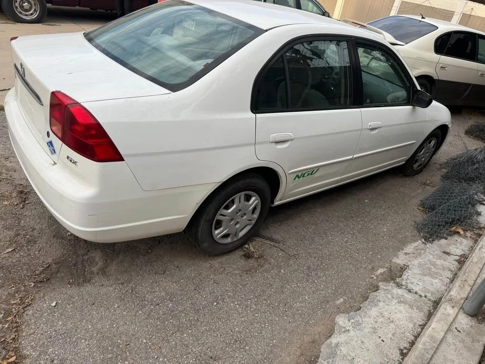 2002 Honda Civic 7th Gen - Image 4 of 10