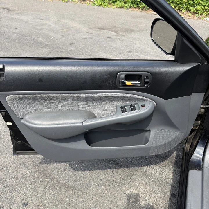 2002 Honda Civic 7th Gen - Image 14 of 31