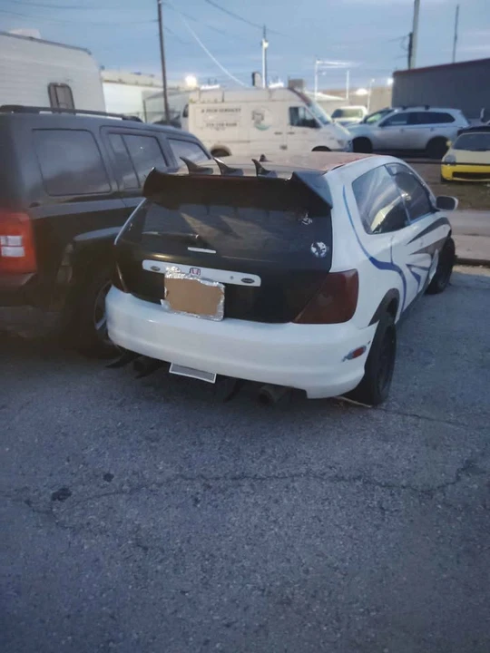 2002 Honda Civic 7th Gen - Image 3 of 4