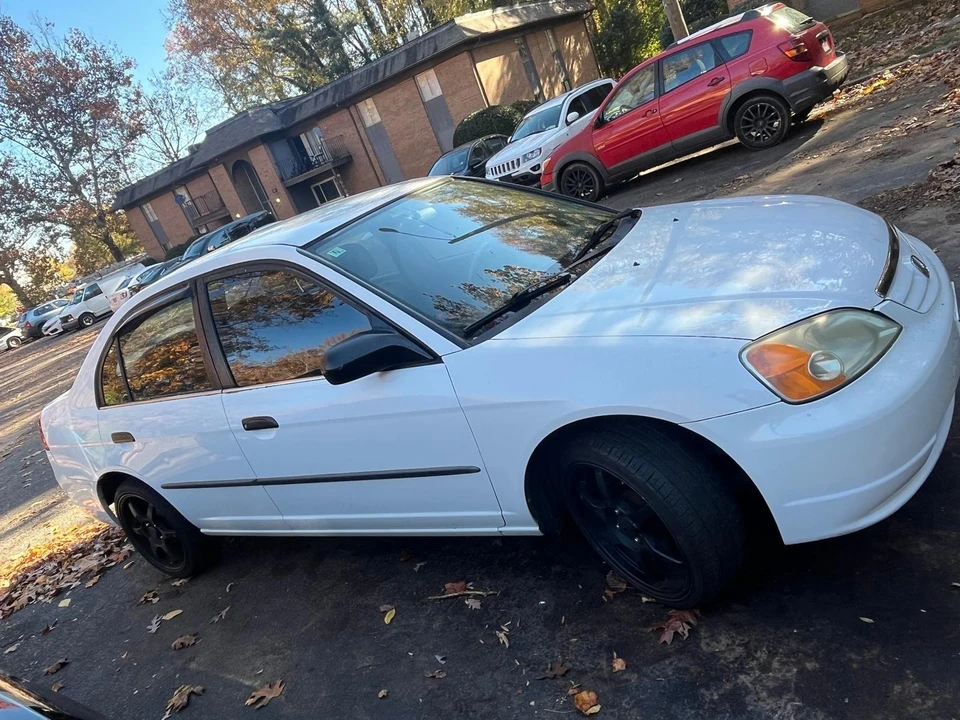 2002 Honda Civic 7th Gen - Image 2 of 6