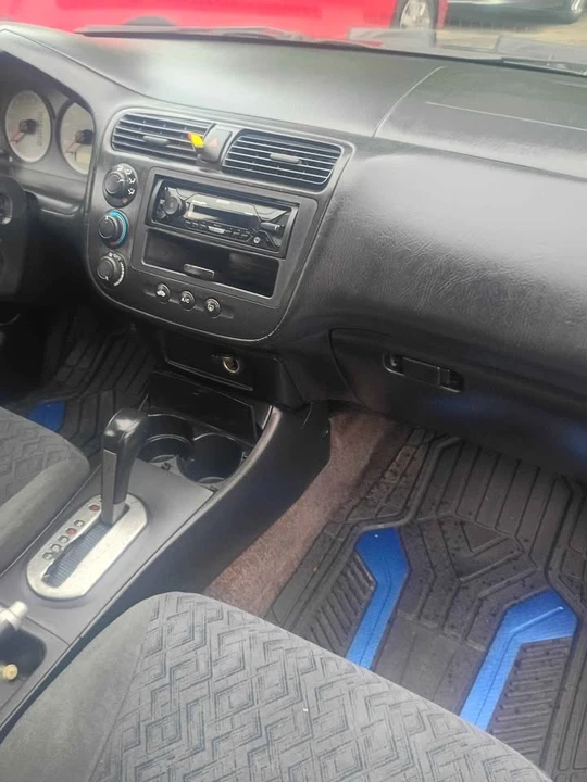 2002 Honda Civic 7th Gen - Image 3 of 12