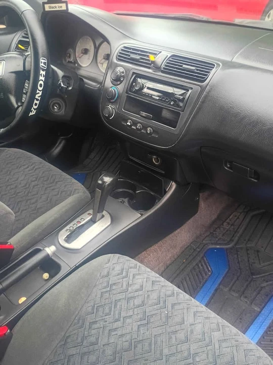 2002 Honda Civic 7th Gen - Image 4 of 12