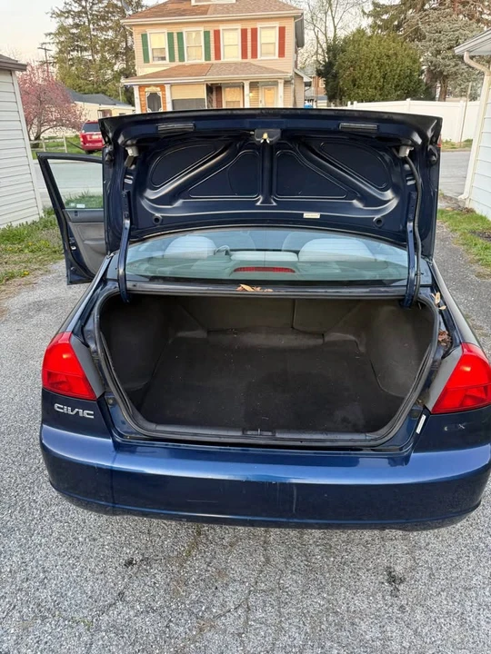 2002 Honda Civic 7th Gen - Image 5 of 10