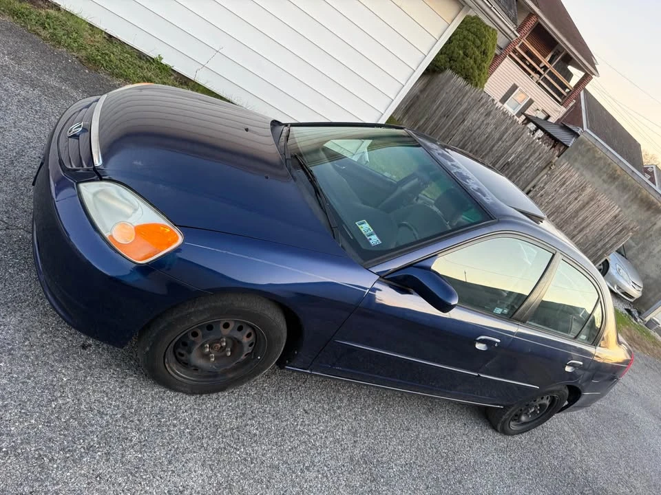 2002 Honda Civic 7th Gen - Image 2 of 10