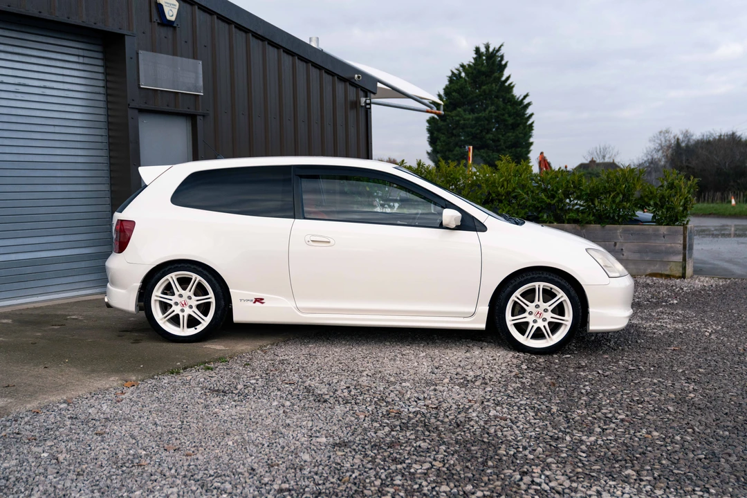 2002 Honda EP3 Civic Type R - Image 8 of 31
