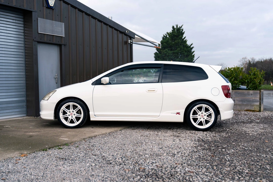 2002 Honda EP3 Civic Type R - Image 4 of 31