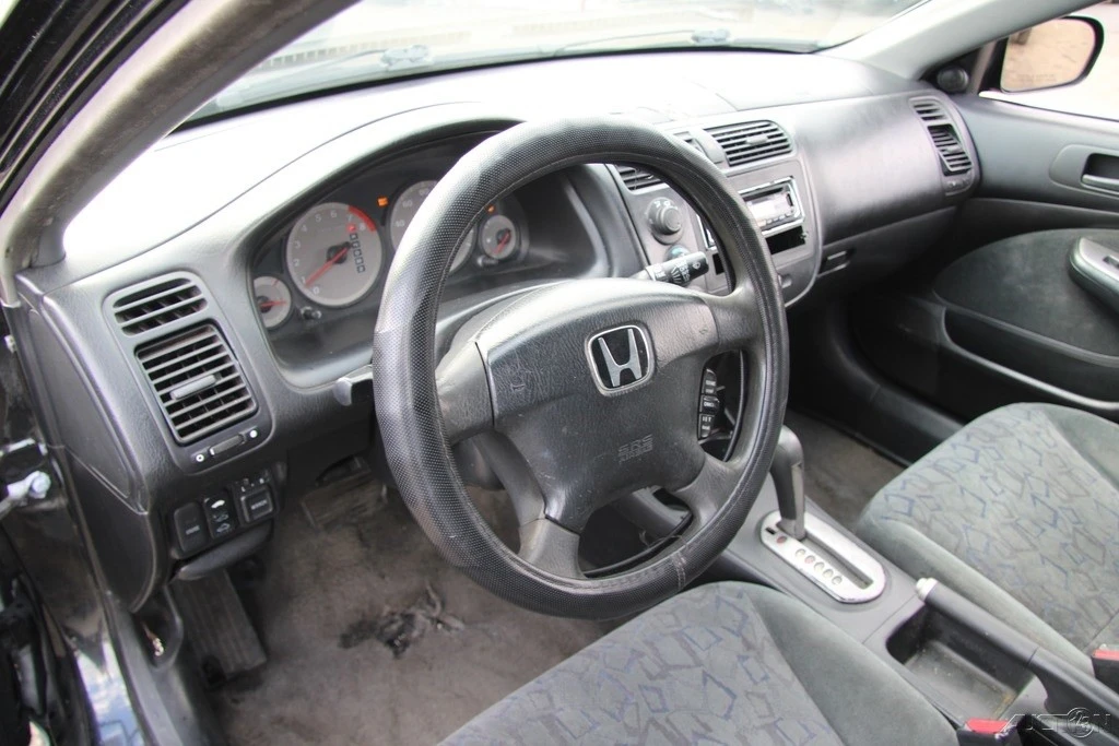 2002 Honda Civic 7th Gen - Image 14 of 21