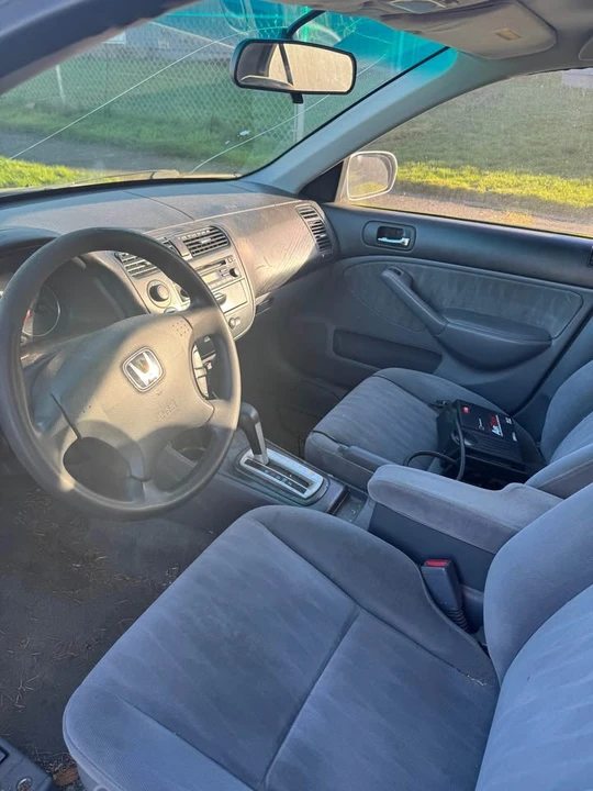2002 Honda Civic 7th Gen - Image 7 of 9