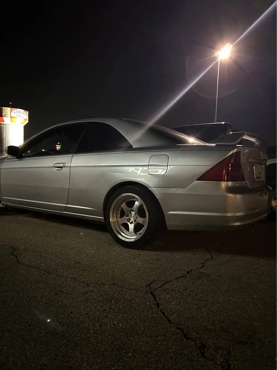 2002 Honda Civic 7th Gen - Image 2 of 6