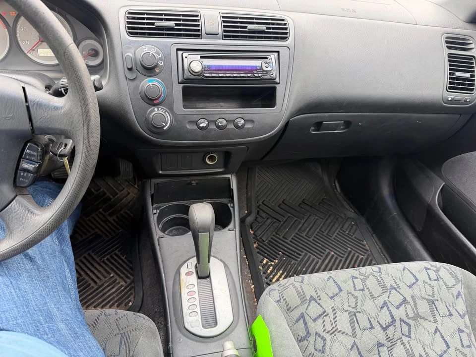 2002 Honda Civic 7th Gen - Image 13 of 18