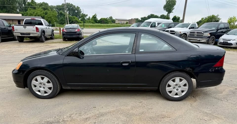 2002 Honda Civic 7th Gen - Image 8 of 18