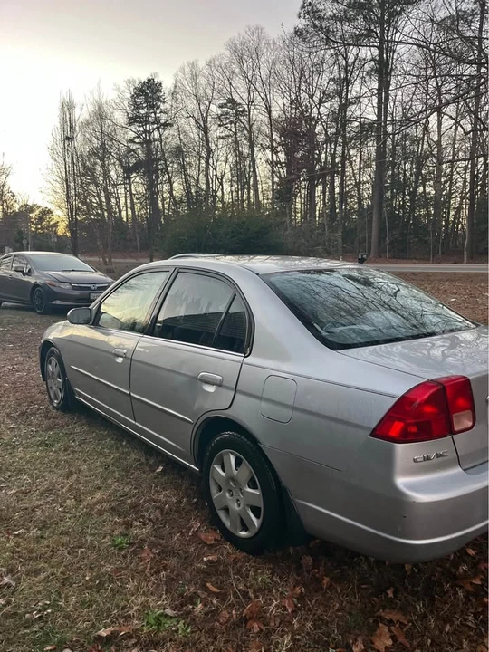 2002 Honda Civic 7th Gen - Image 4 of 7
