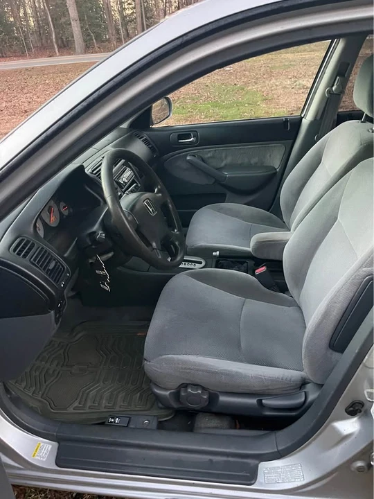 2002 Honda Civic 7th Gen - Image 5 of 7