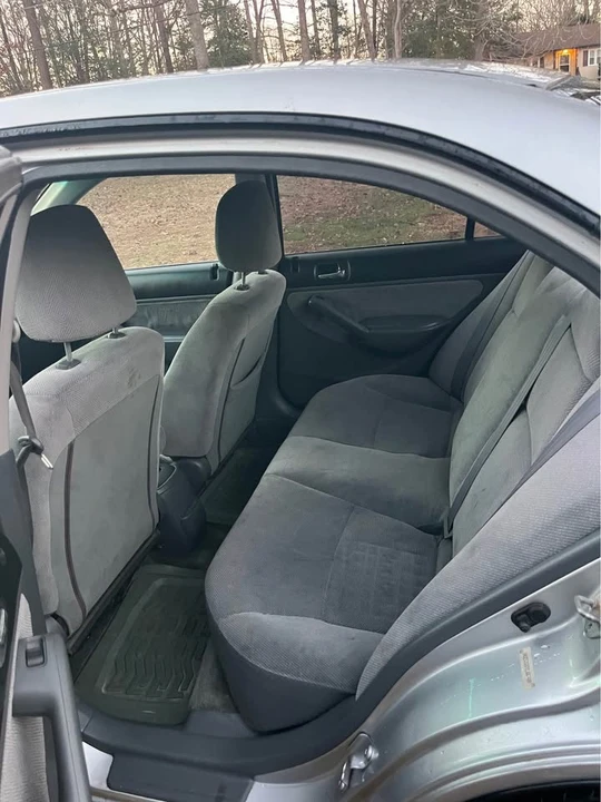 2002 Honda Civic 7th Gen - Image 6 of 7