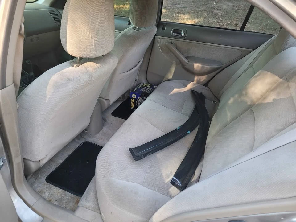 2002 Honda Civic 7th Gen - Image 9 of 10