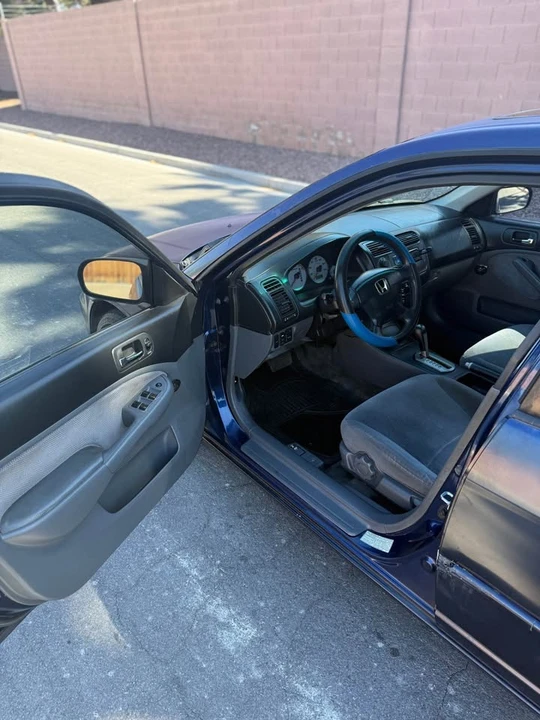 2002 Honda Civic 7th Gen - Image 4 of 15