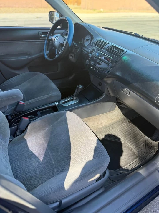2002 Honda Civic 7th Gen - Image 10 of 15