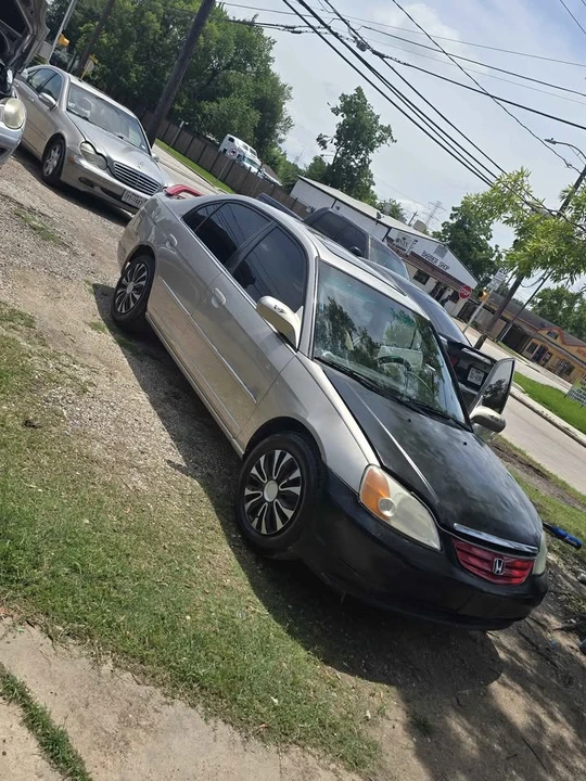 2002 Honda Civic 7th Gen - Image 2 of 6