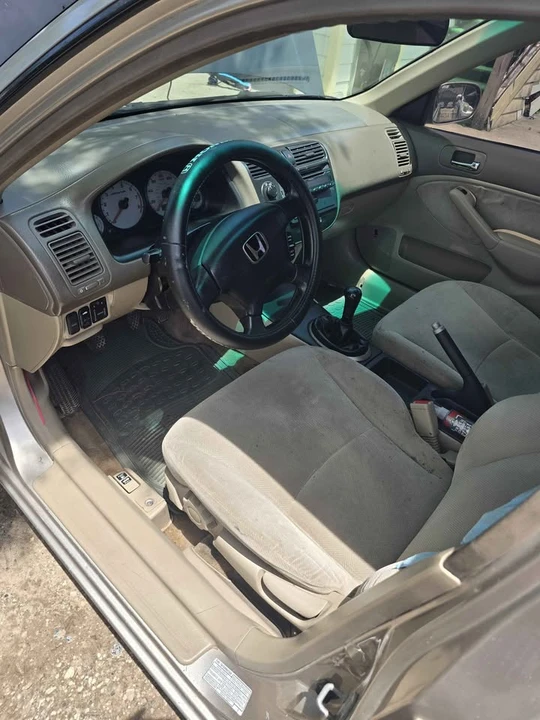 2002 Honda Civic 7th Gen - Image 4 of 6