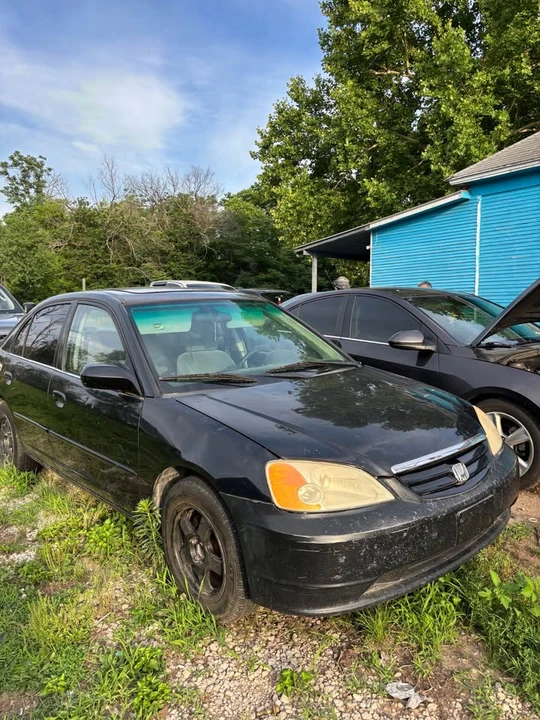 2002 Honda Civic 7th Gen - Image 3 of 3