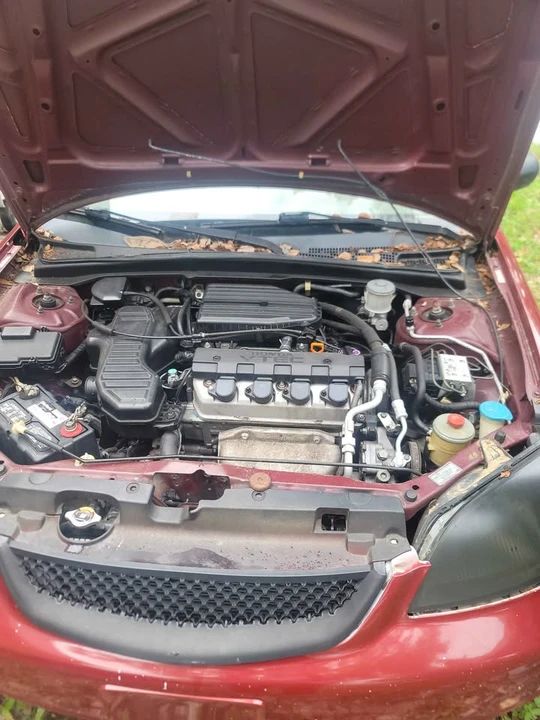 2002 Honda Civic 7th Gen - Image 2 of 7