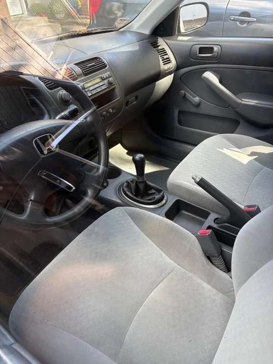 2002 Honda Civic 7th Gen - Image 7 of 7