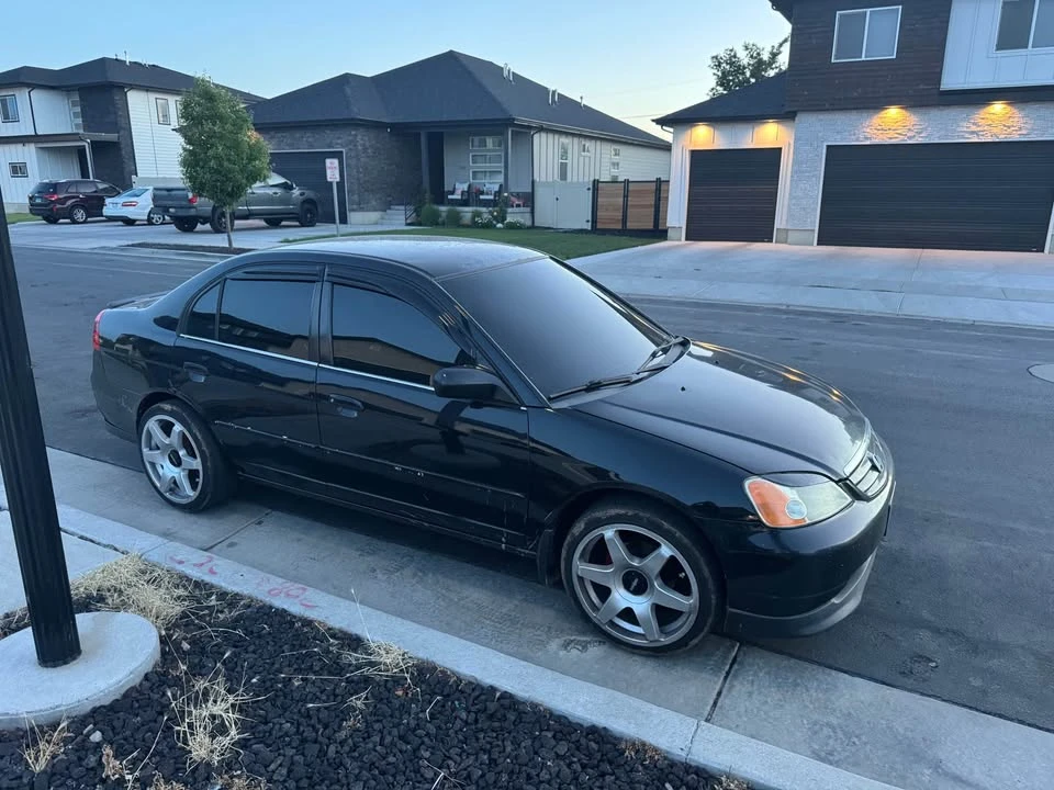 2002 Honda Civic 7th Gen - Image 3 of 10