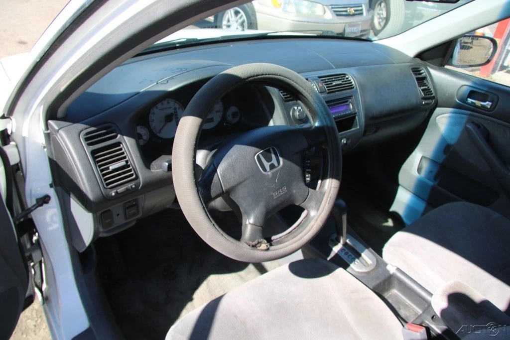 2002 Honda Civic 7th Gen - Image 13 of 21