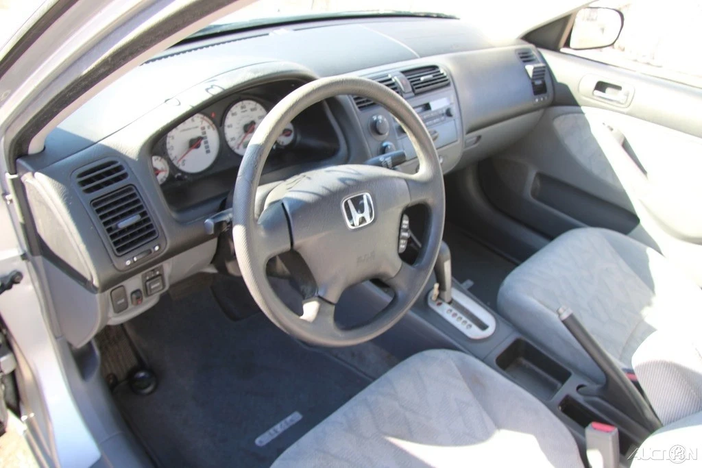 2002 Honda Civic 7th Gen - Image 13 of 21