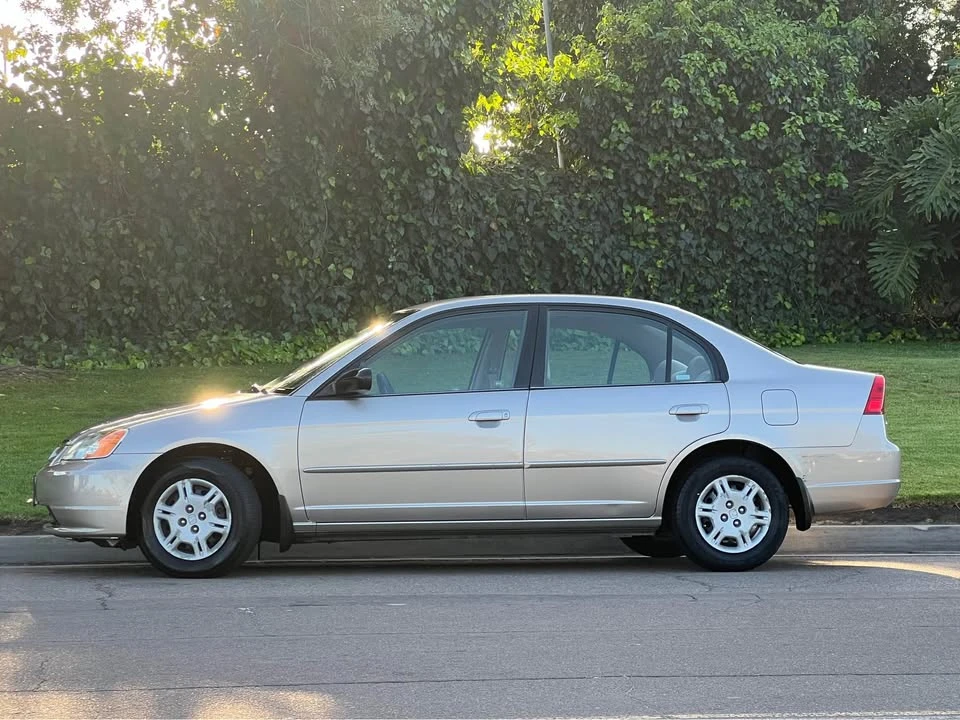 2002 Honda Civic 7th Gen - Image 9 of 19