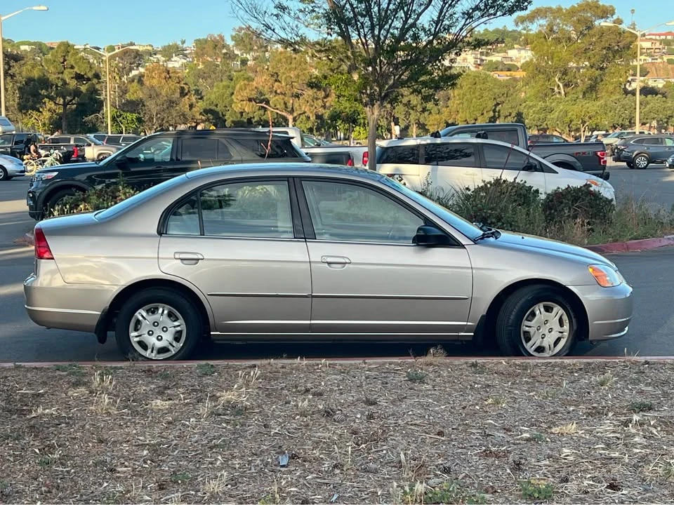 2002 Honda Civic 7th Gen - Image 10 of 19